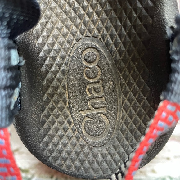 Girls Chaco sandals size 1 - Picture 5 of 6